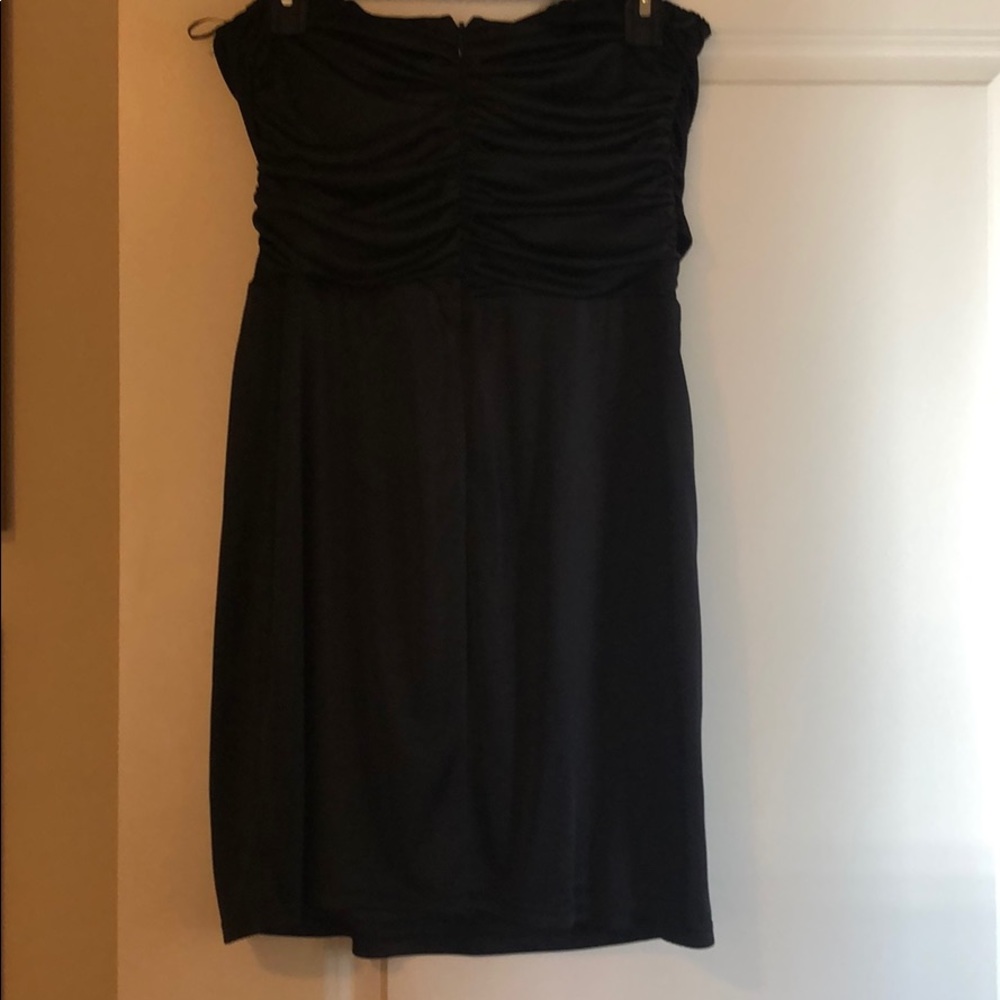 Express Strapless LBD - Picture 3 of 3